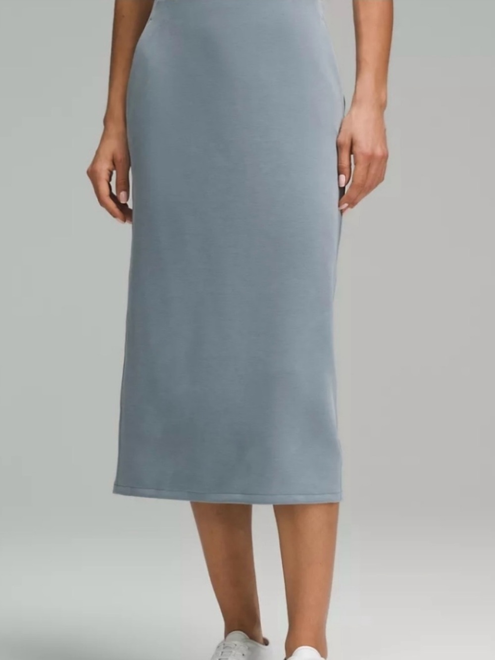 Lululemon Softstreme High-Rise Midi Skirt size 8